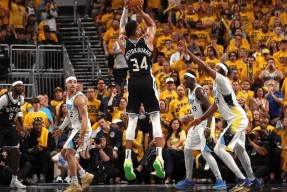 九游-洛杉矶快船迎NBA季后赛关键赛，今晨战术微调，目标明确，赛程密集仍需轮换的简单介绍